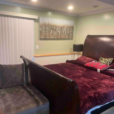Guest Room Eatontown Bagian luar foto