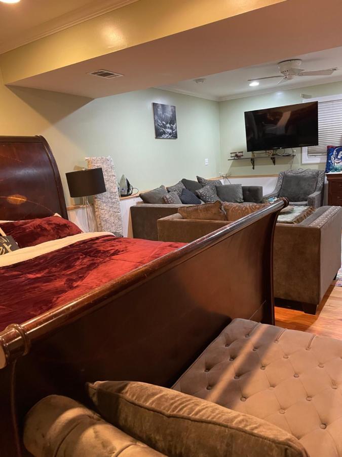 Guest Room Eatontown Bagian luar foto